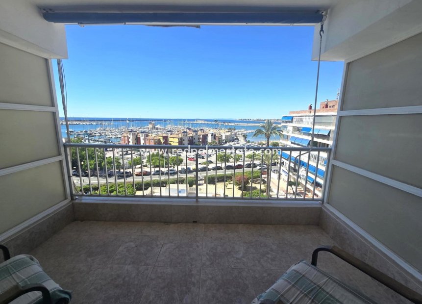 Resale - Apartment -
Torrevieja - Puerto Deportivo Marina Salinas