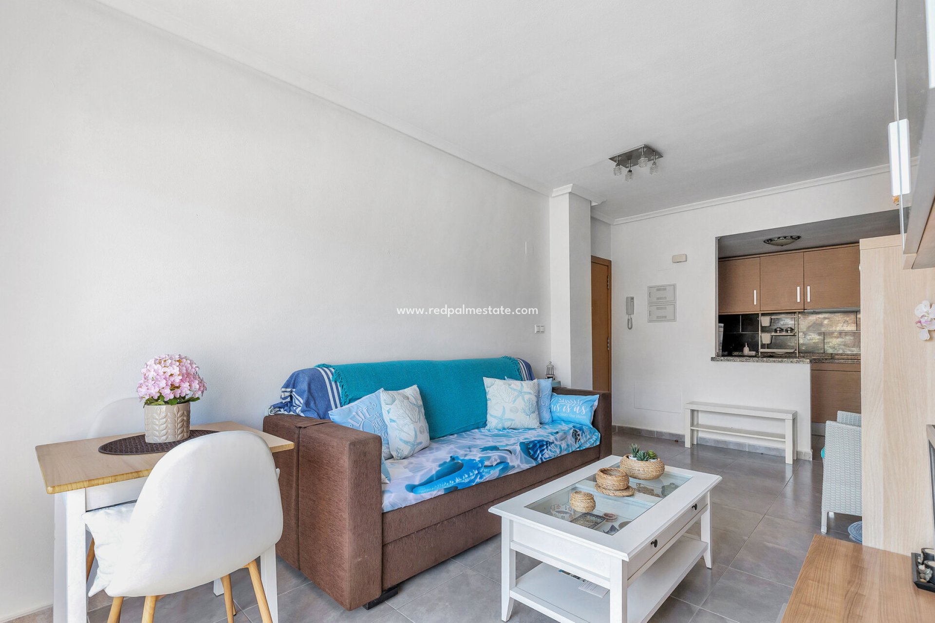 Resale - Apartment -
Torrevieja - Punta Prima Torrevieja