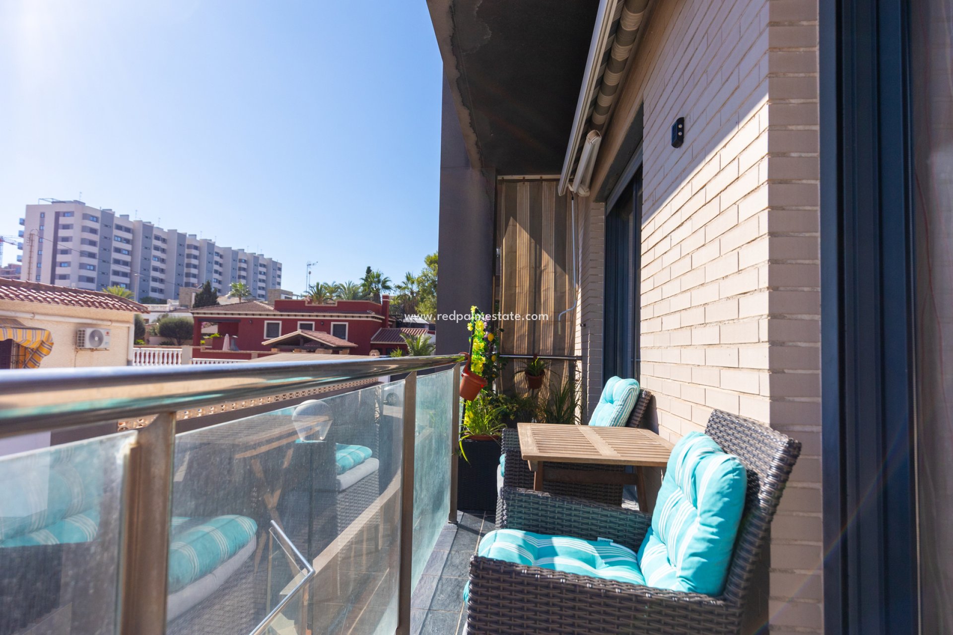 Resale - Apartment -
Torrevieja - Punta Prima Torrevieja