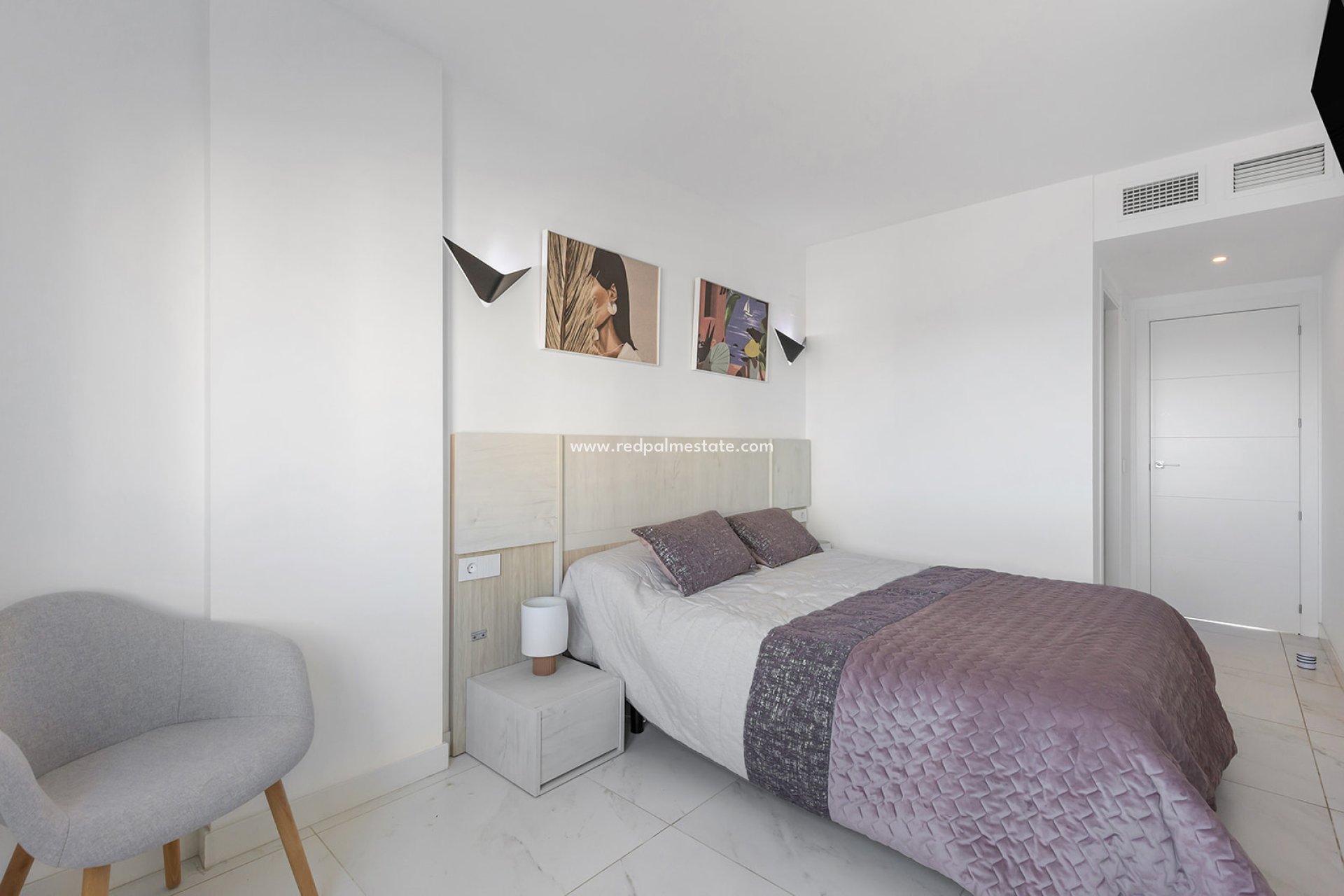 Resale - Apartment -
Torrevieja - Punta prima