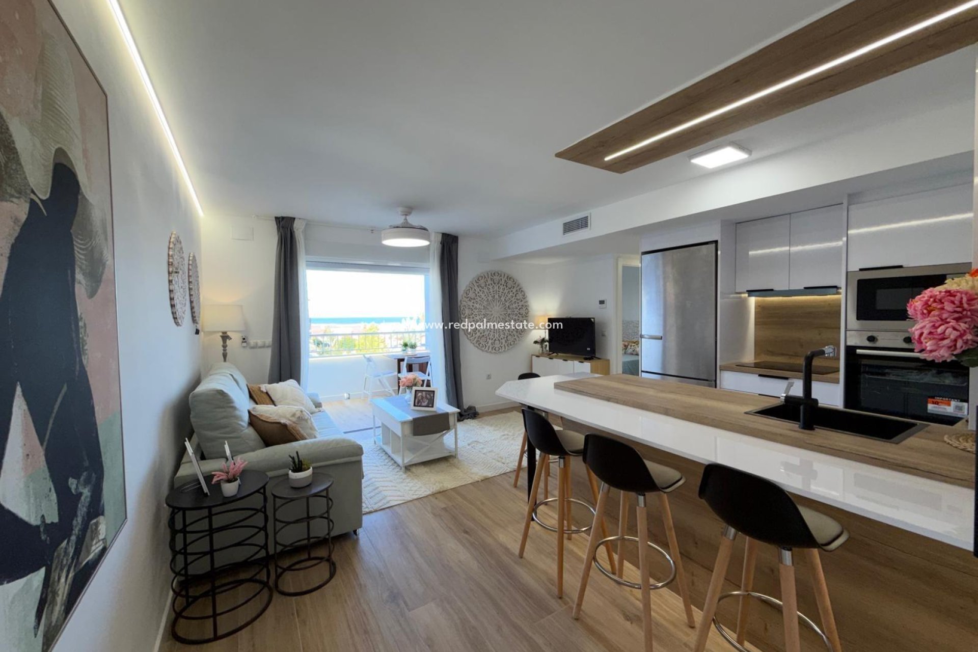 Resale - Apartment -
Torrevieja - Punta prima
