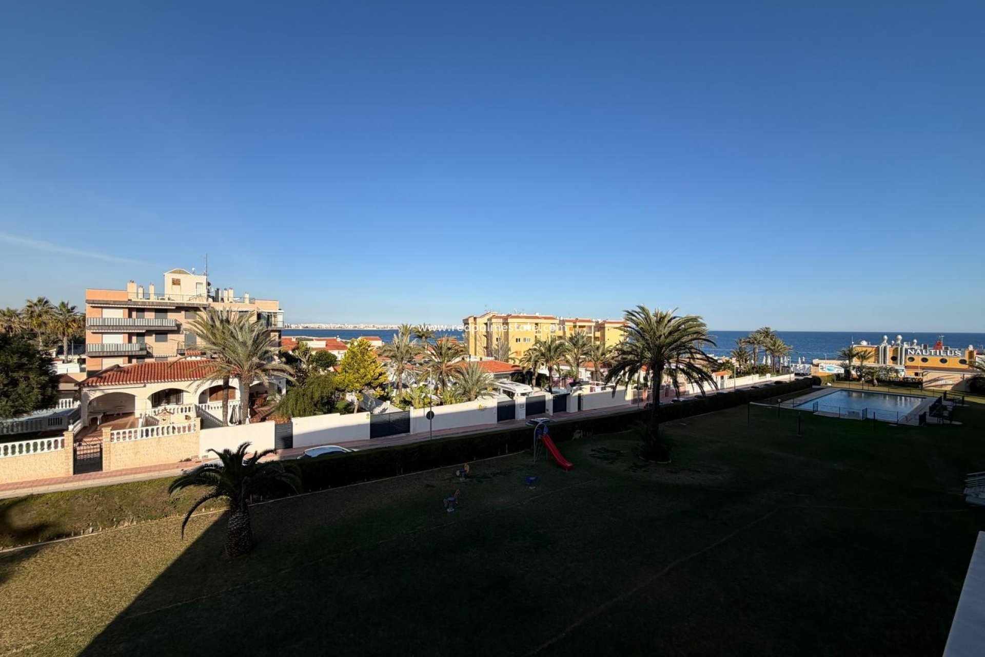 Resale - Apartment -
Torrevieja - Punta prima