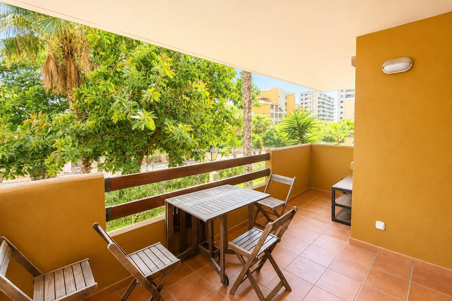 Resale - Apartment -
Torrevieja - Punta prima
