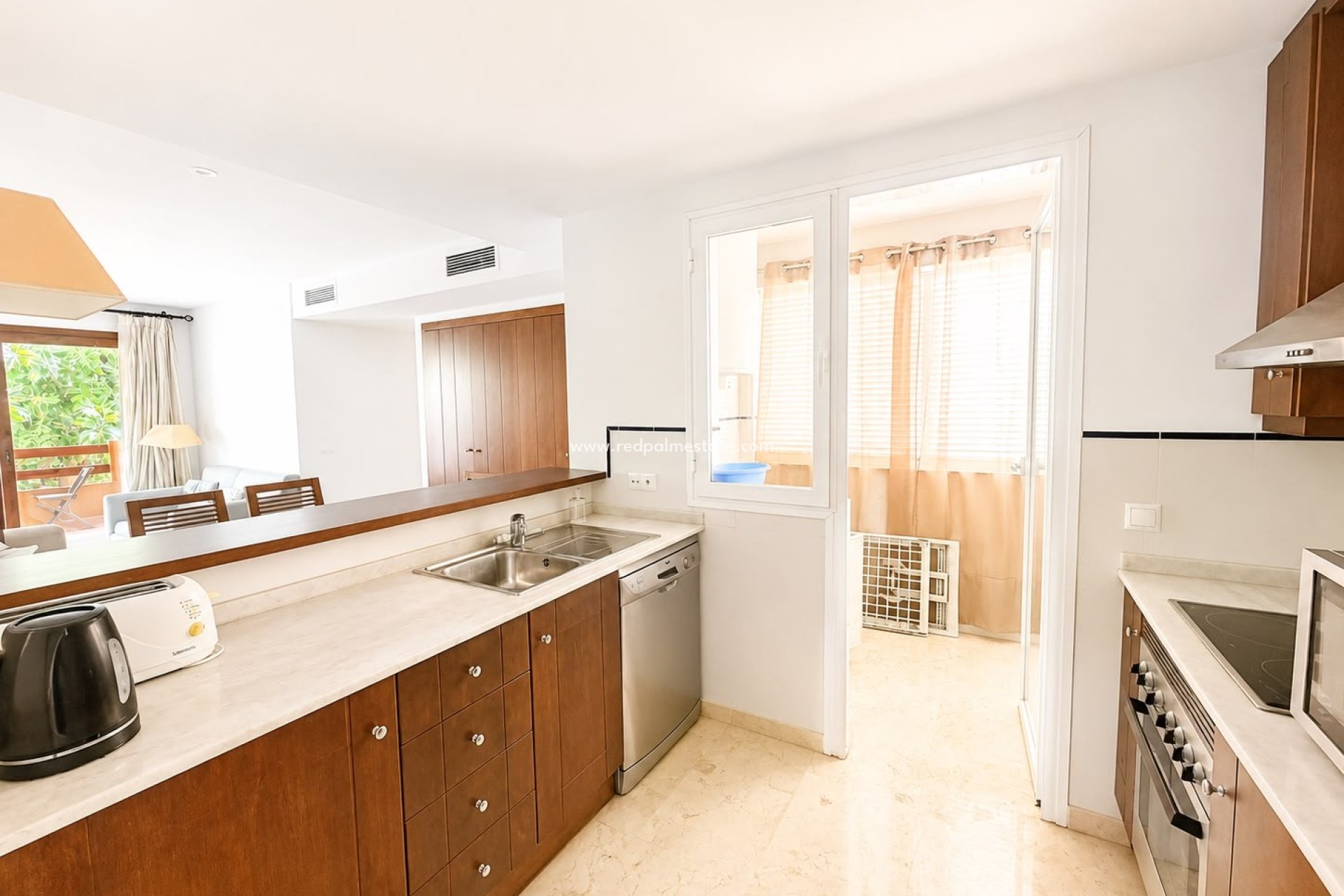 Resale - Apartment -
Torrevieja - Punta prima