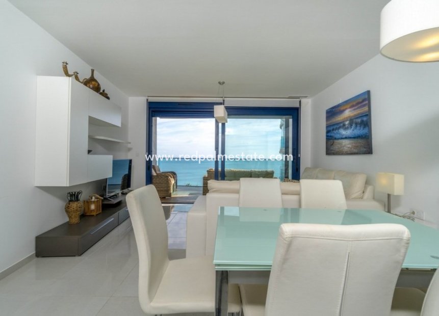 Resale - Apartment -
Torrevieja - Punta Prima