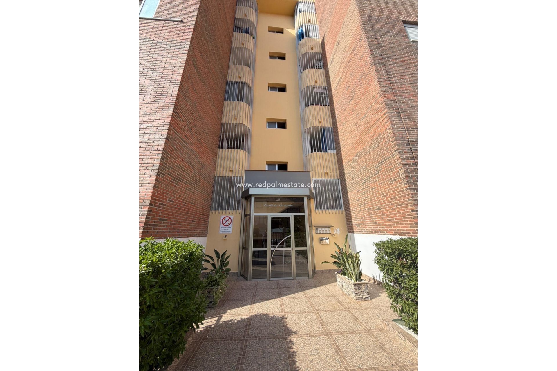 Resale - Apartment -
Torrevieja - Punta prima