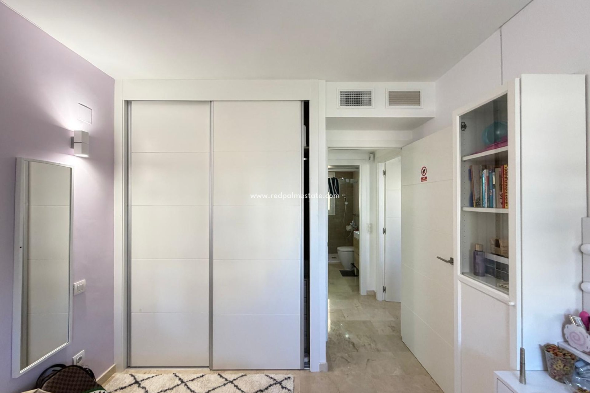 Resale - Apartment -
Torrevieja - Punta prima