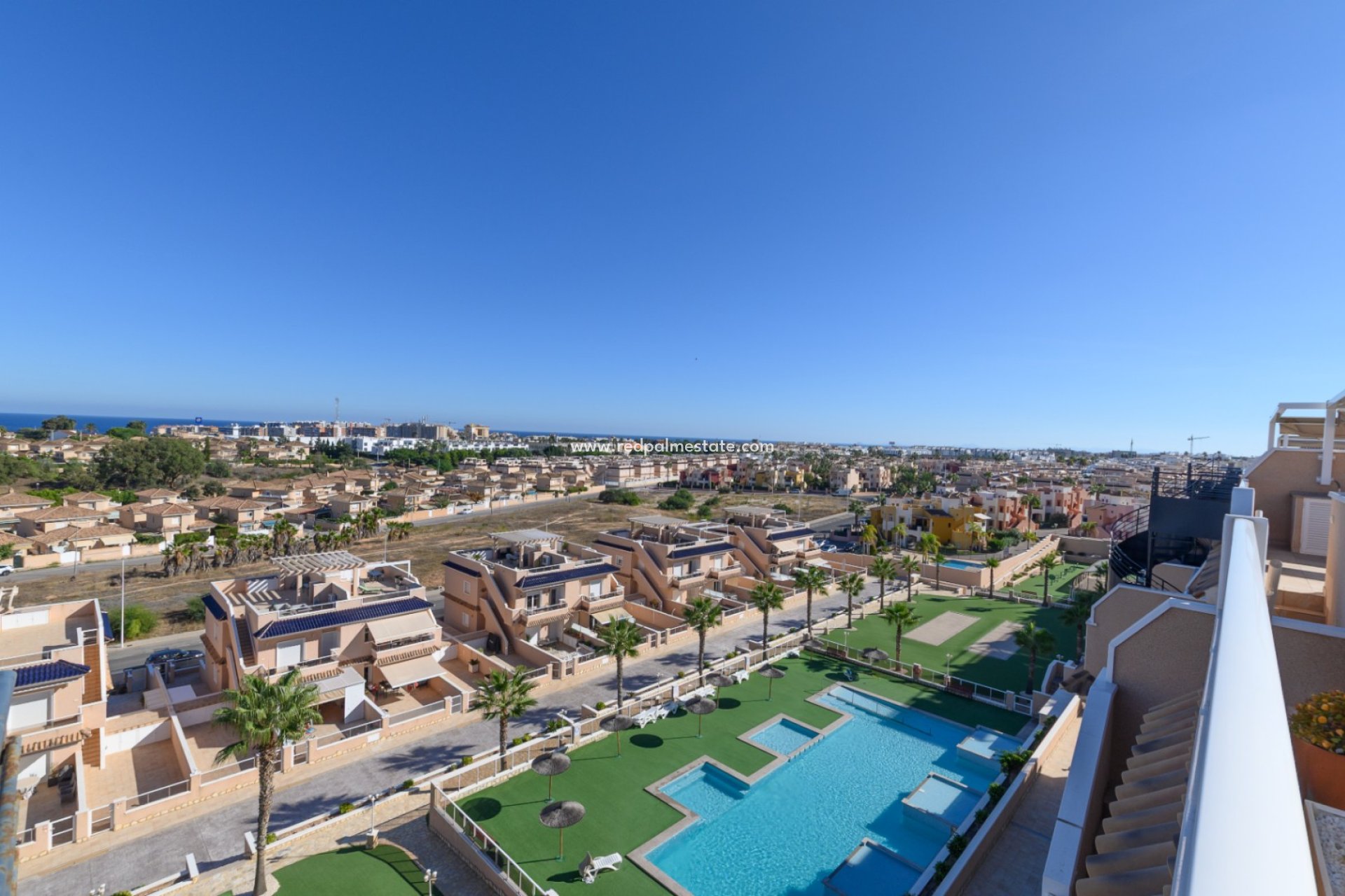 Resale - Apartment -
Torrevieja - Punta prima