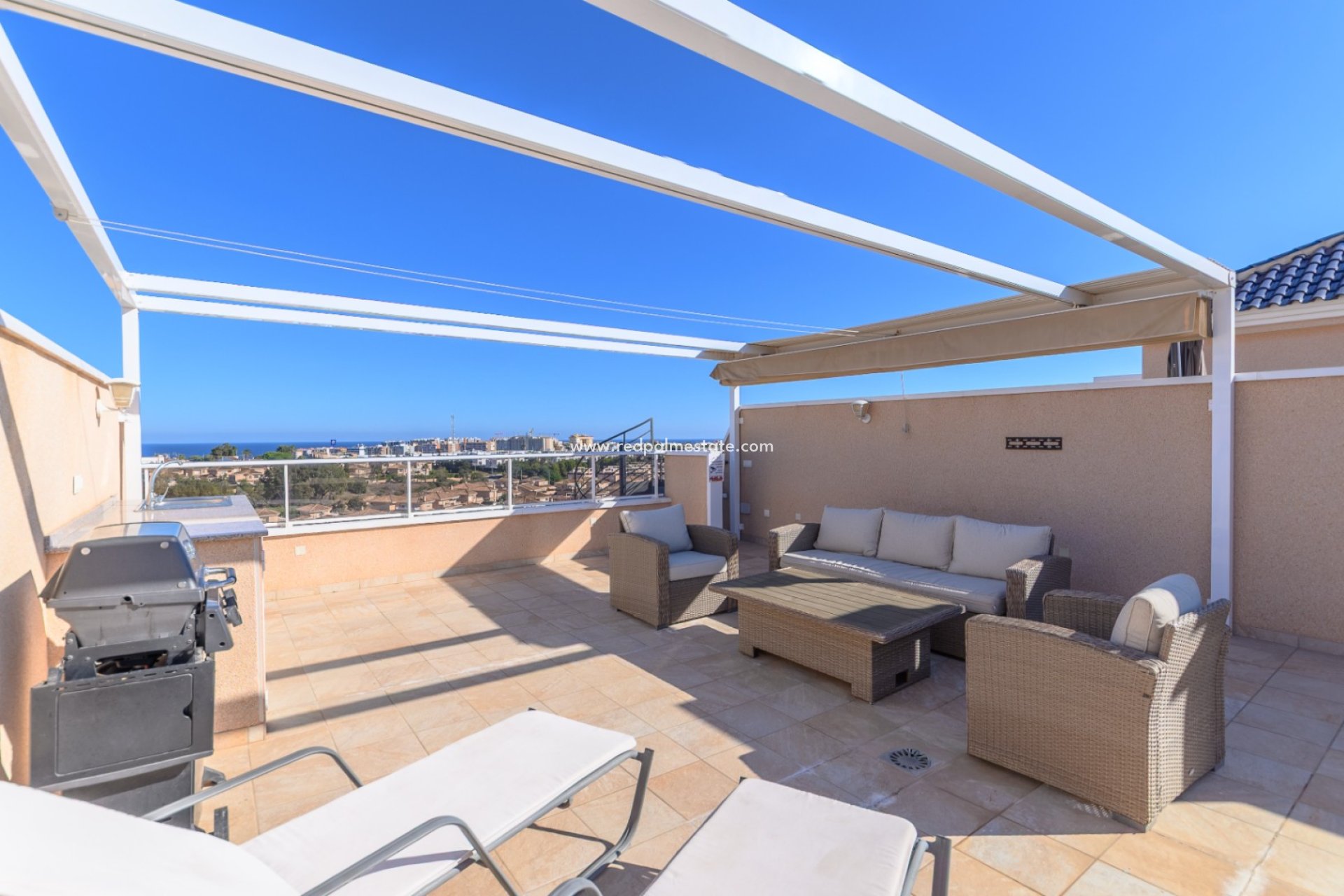 Resale - Apartment -
Torrevieja - Punta prima