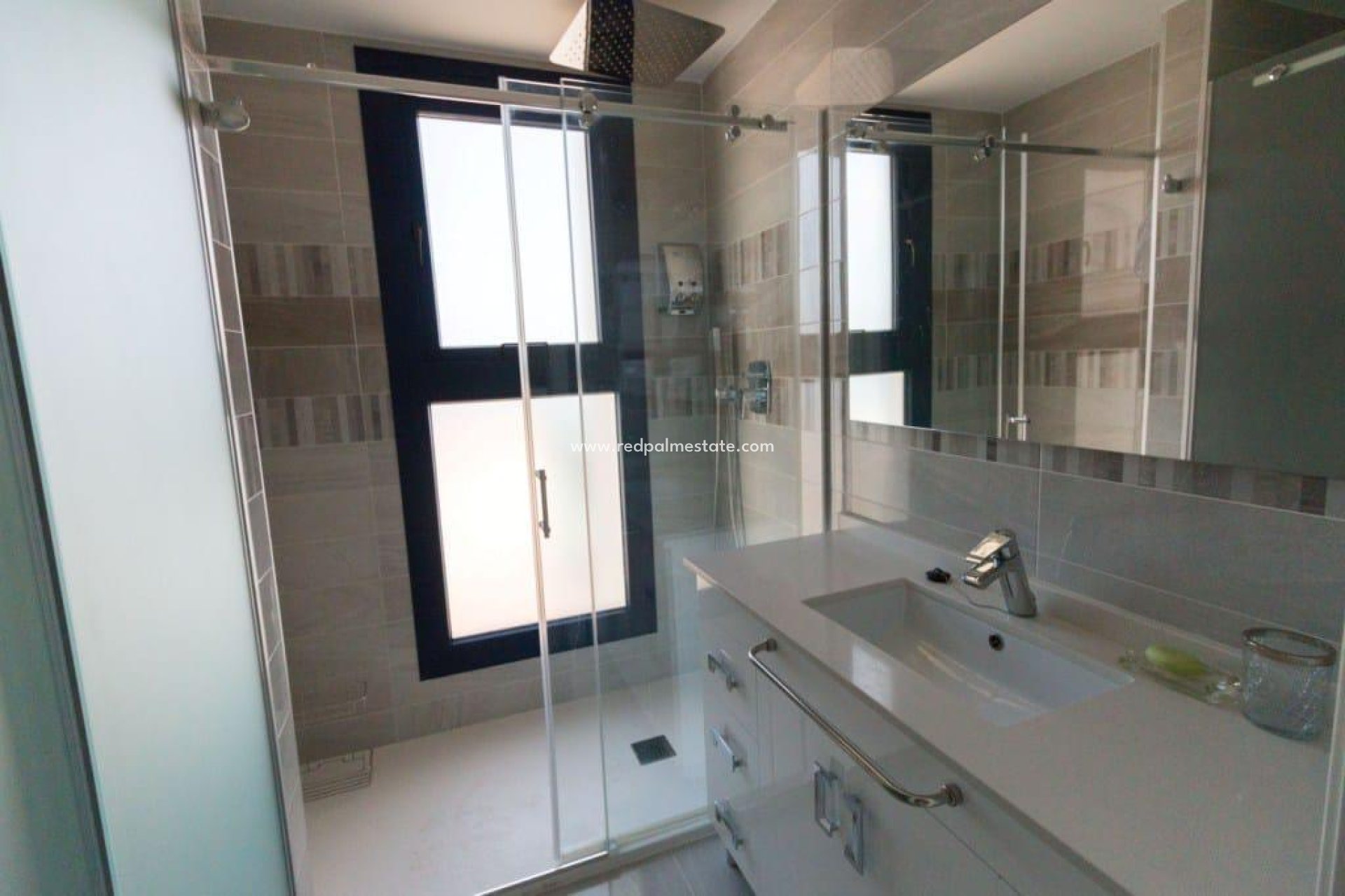 Resale - Apartment -
Torrevieja - Punta prima