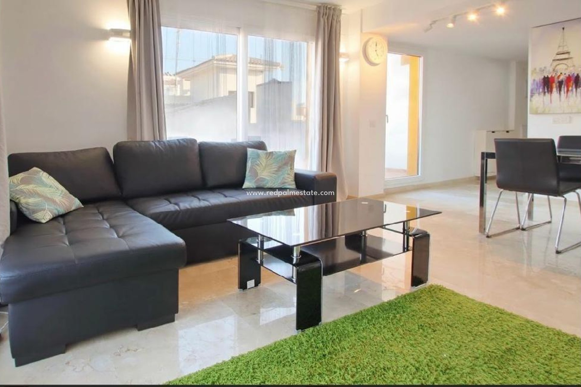 Resale - Apartment -
Torrevieja - Punta prima