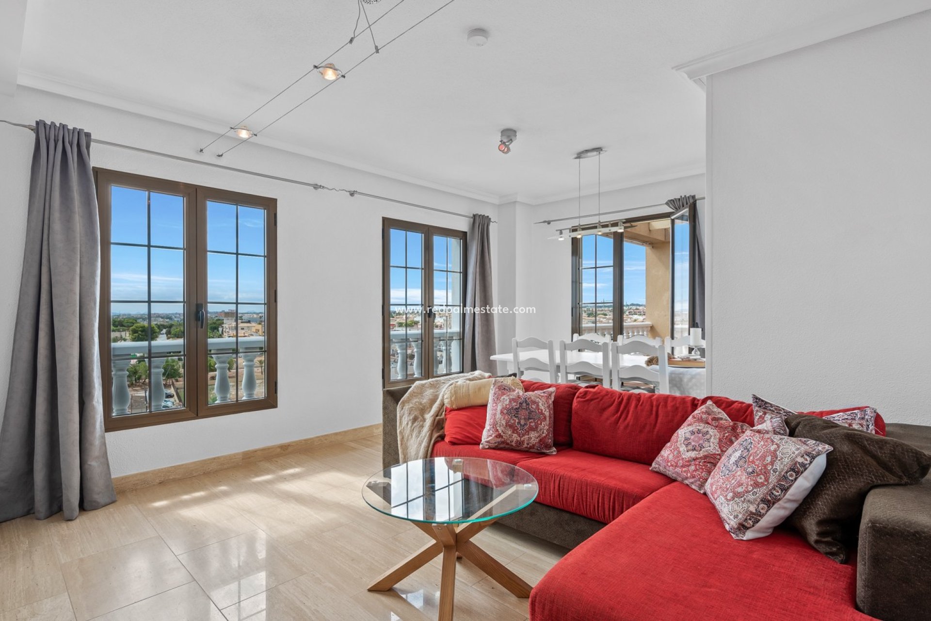 Resale - Apartment -
Torrevieja - Punta prima