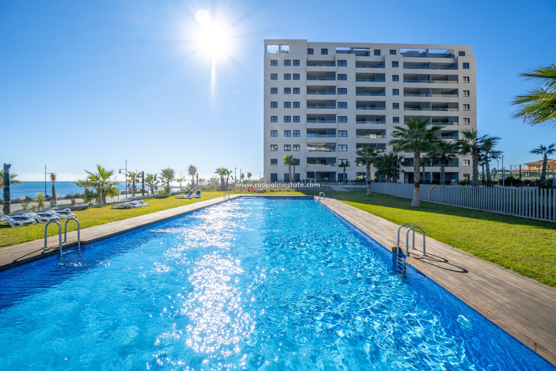 Resale - Apartment -
Torrevieja - Punta prima