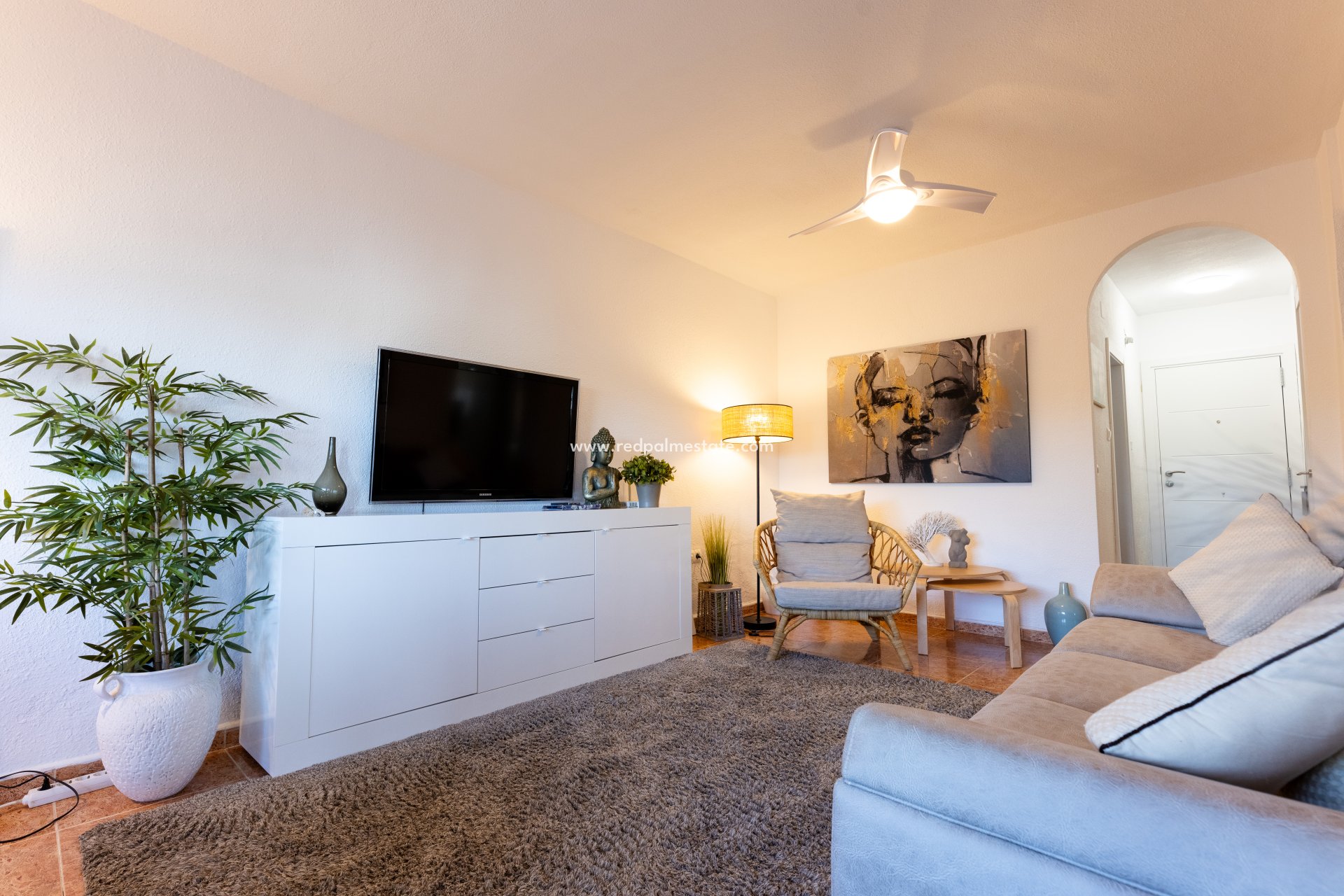 Resale - Apartment -
Torrevieja - Punta prima