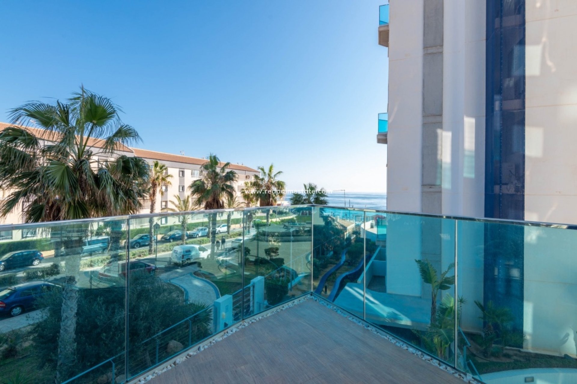 Resale - Apartment -
Torrevieja - Punta prima