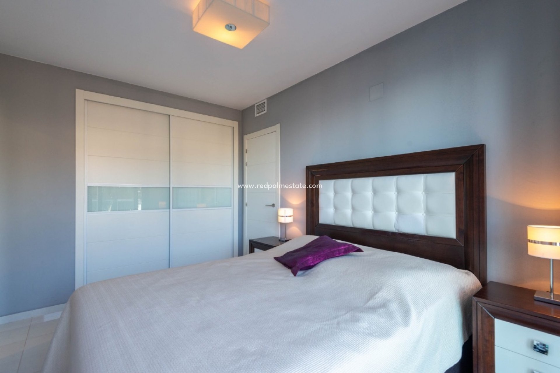 Resale - Apartment -
Torrevieja - Punta prima