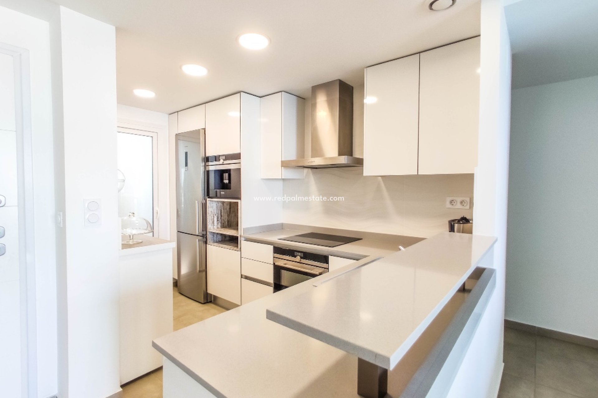 Resale - Apartment -
Torrevieja - Punta prima