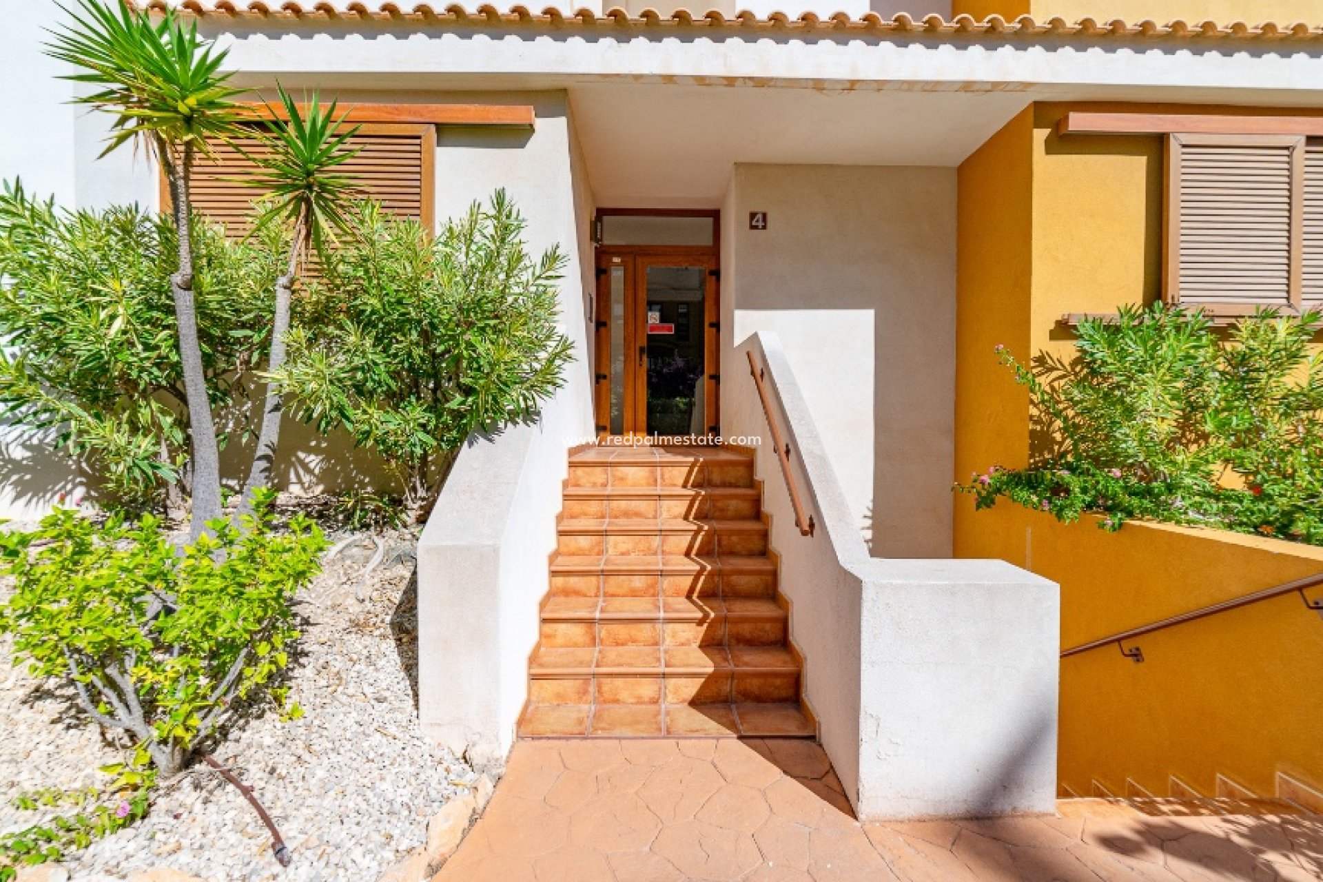 Resale - Apartment -
Torrevieja - Punta prima