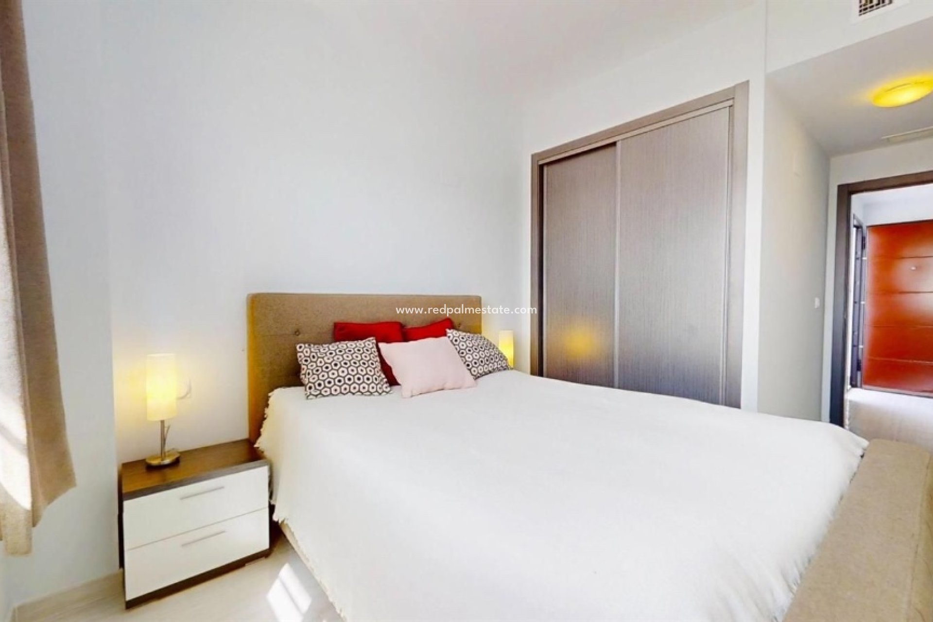 Resale - Apartment -
Torrevieja - Punta prima