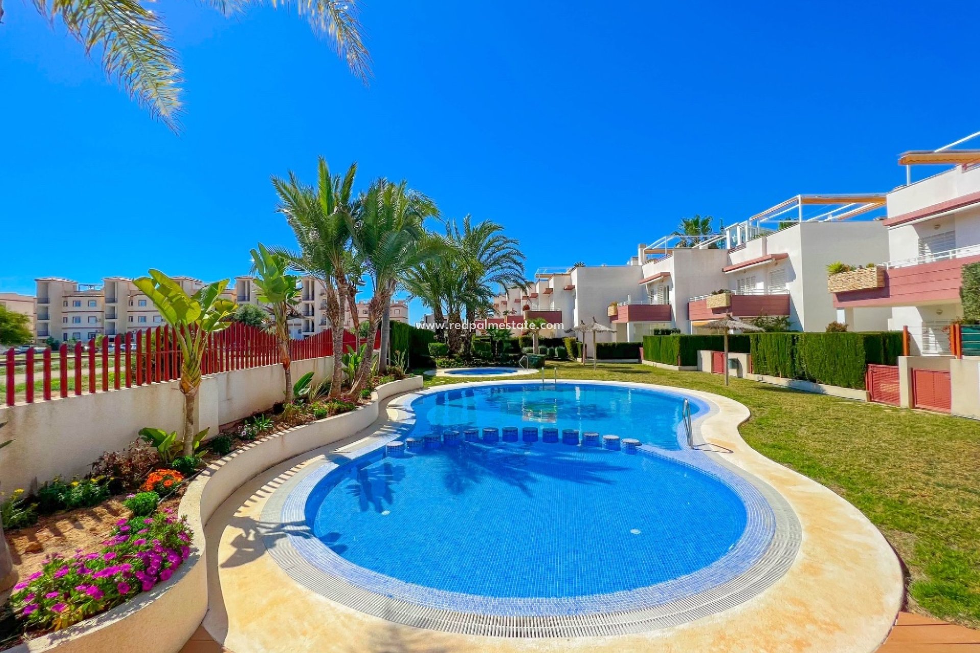 Resale - Apartment -
Torrevieja - Punta prima