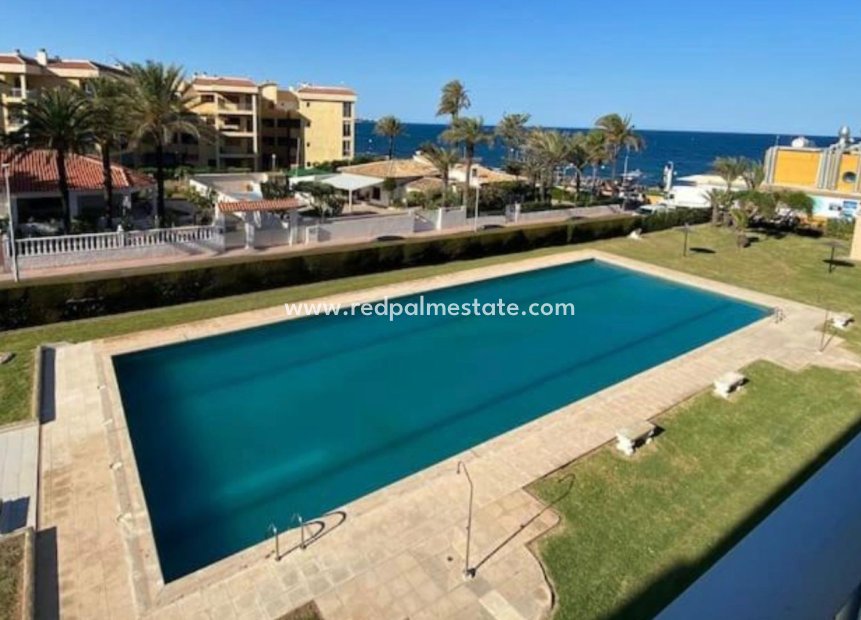 Resale - Apartment -
Torrevieja - Punta prima