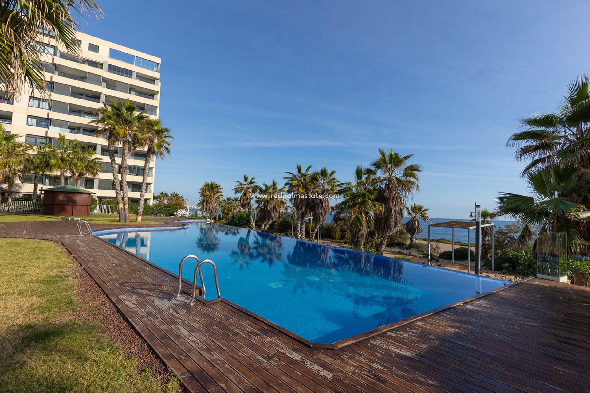 Resale - Apartment -
Torrevieja - Punta prima