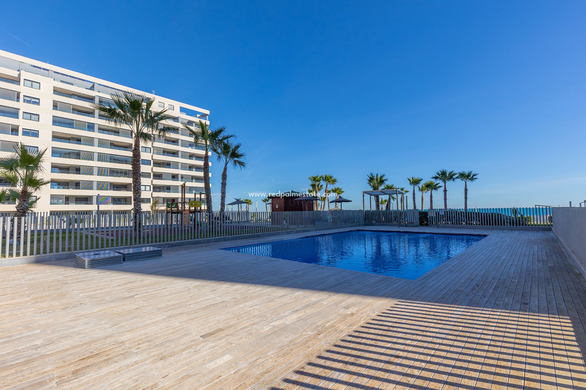 Resale - Apartment -
Torrevieja - Punta prima