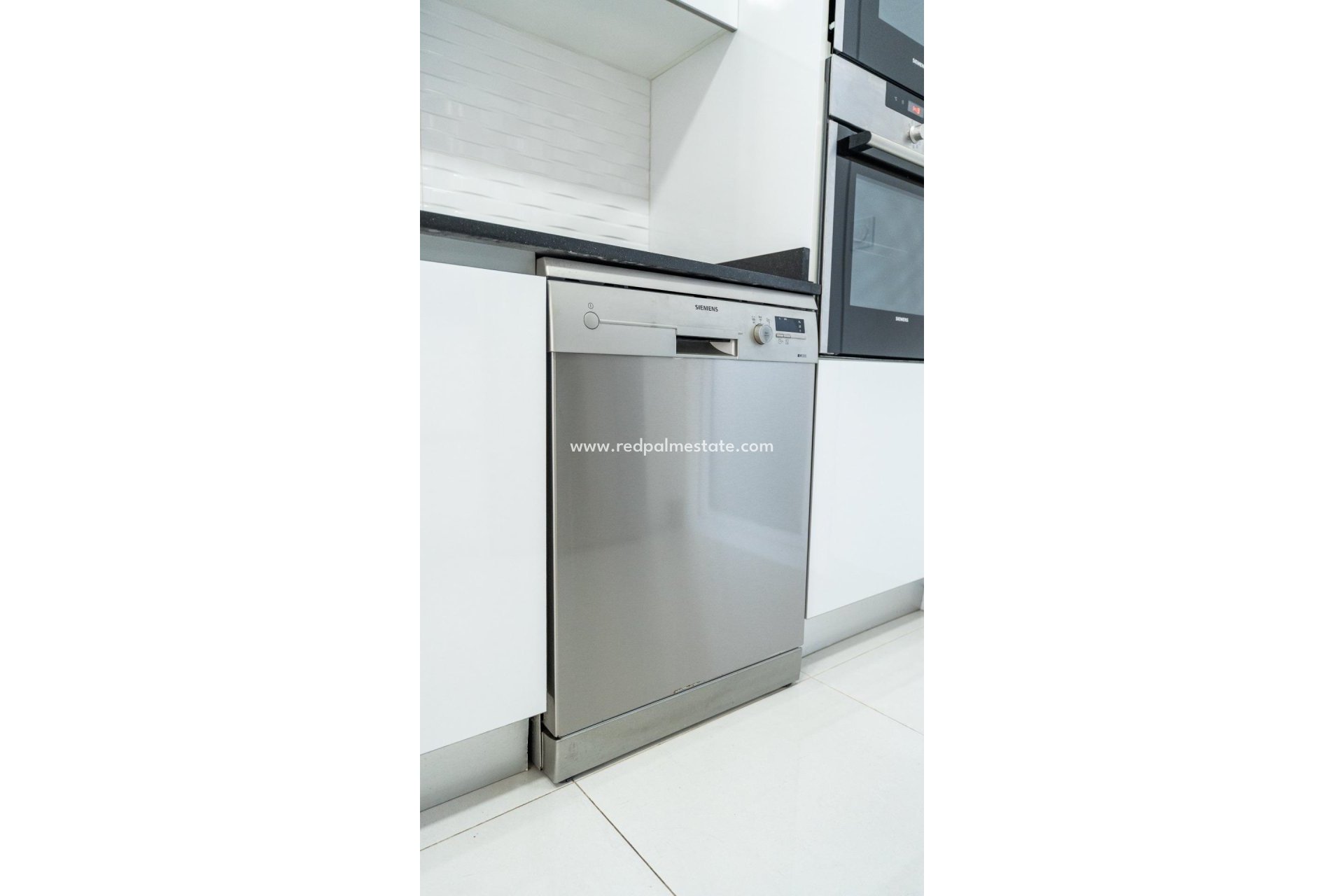 Resale - Apartment -
Torrevieja - Punta prima