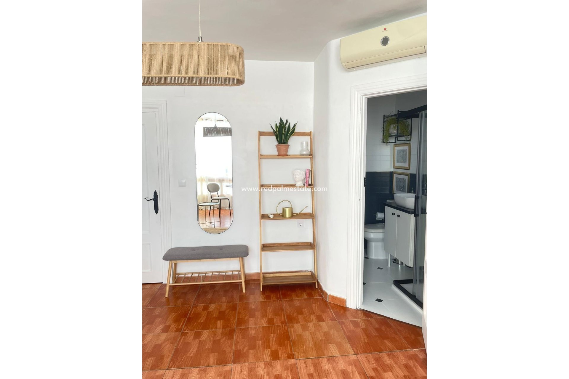 Resale - Apartment -
Torrevieja - Punta prima