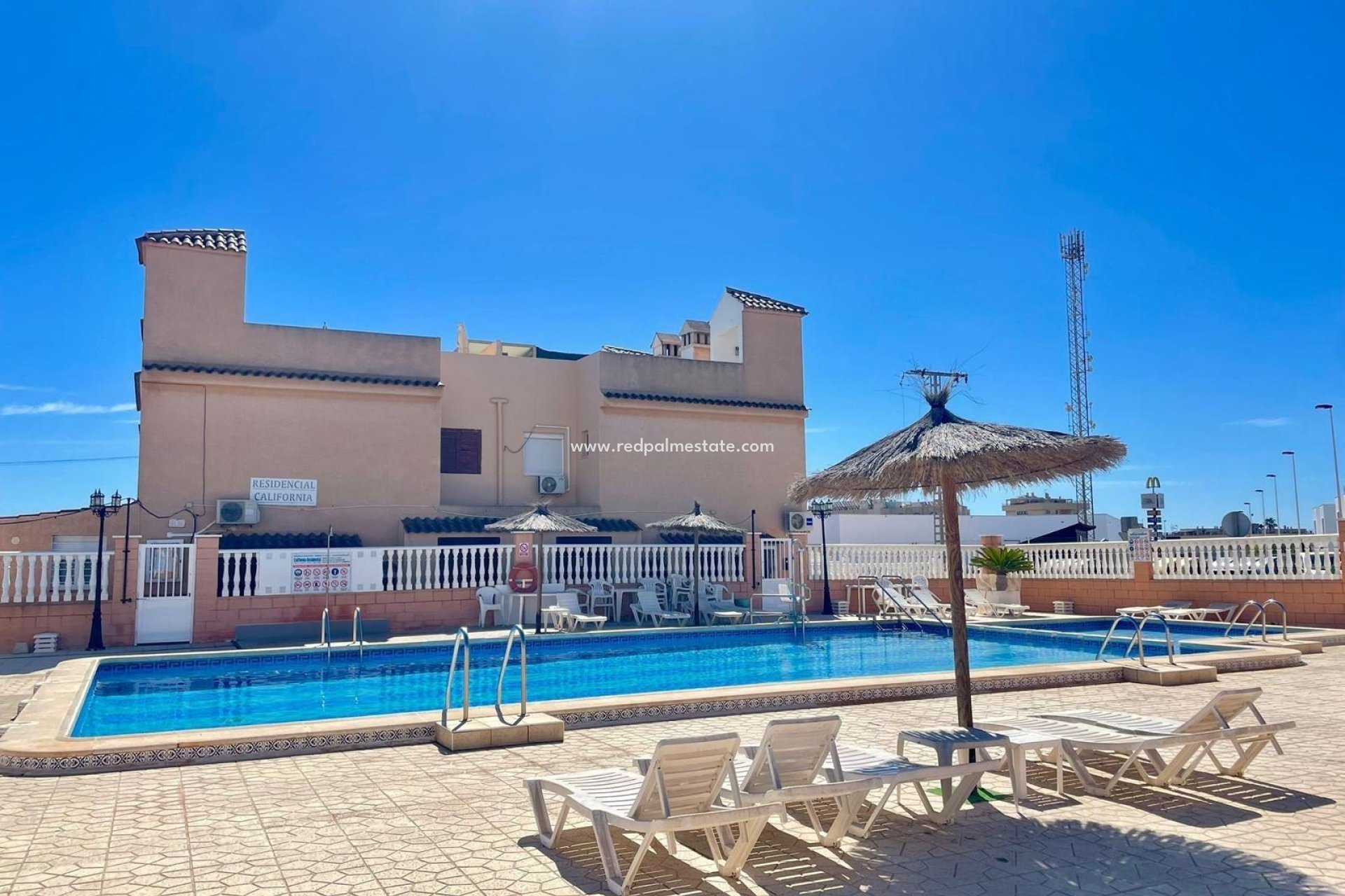 Resale - Apartment -
Torrevieja - Punta prima