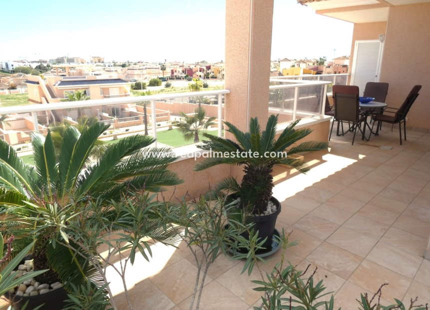 Resale - Apartment -
Torrevieja - Punta prima