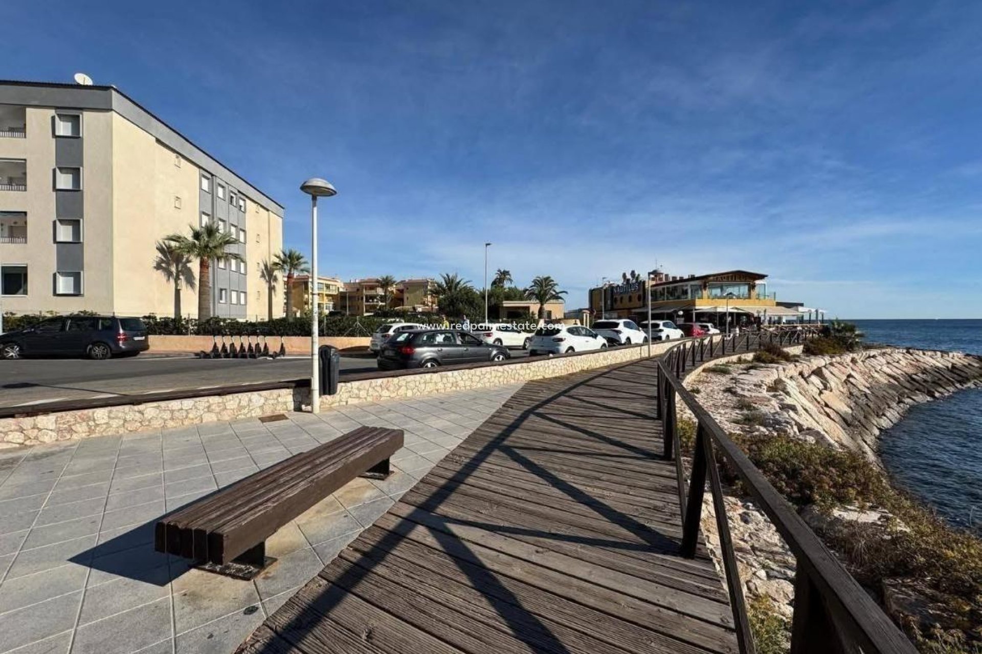 Resale - Apartment -
Torrevieja - Punta prima