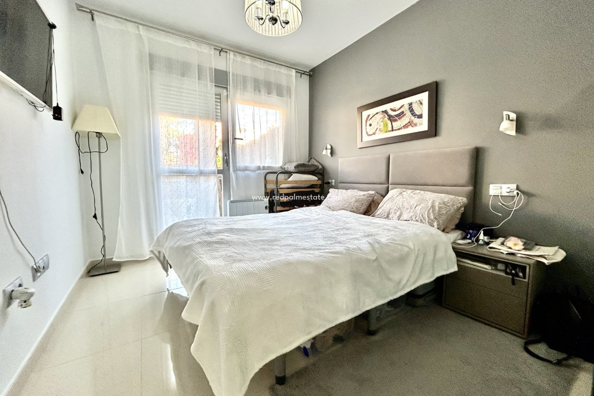 Resale - Apartment -
Torrevieja - Punta prima