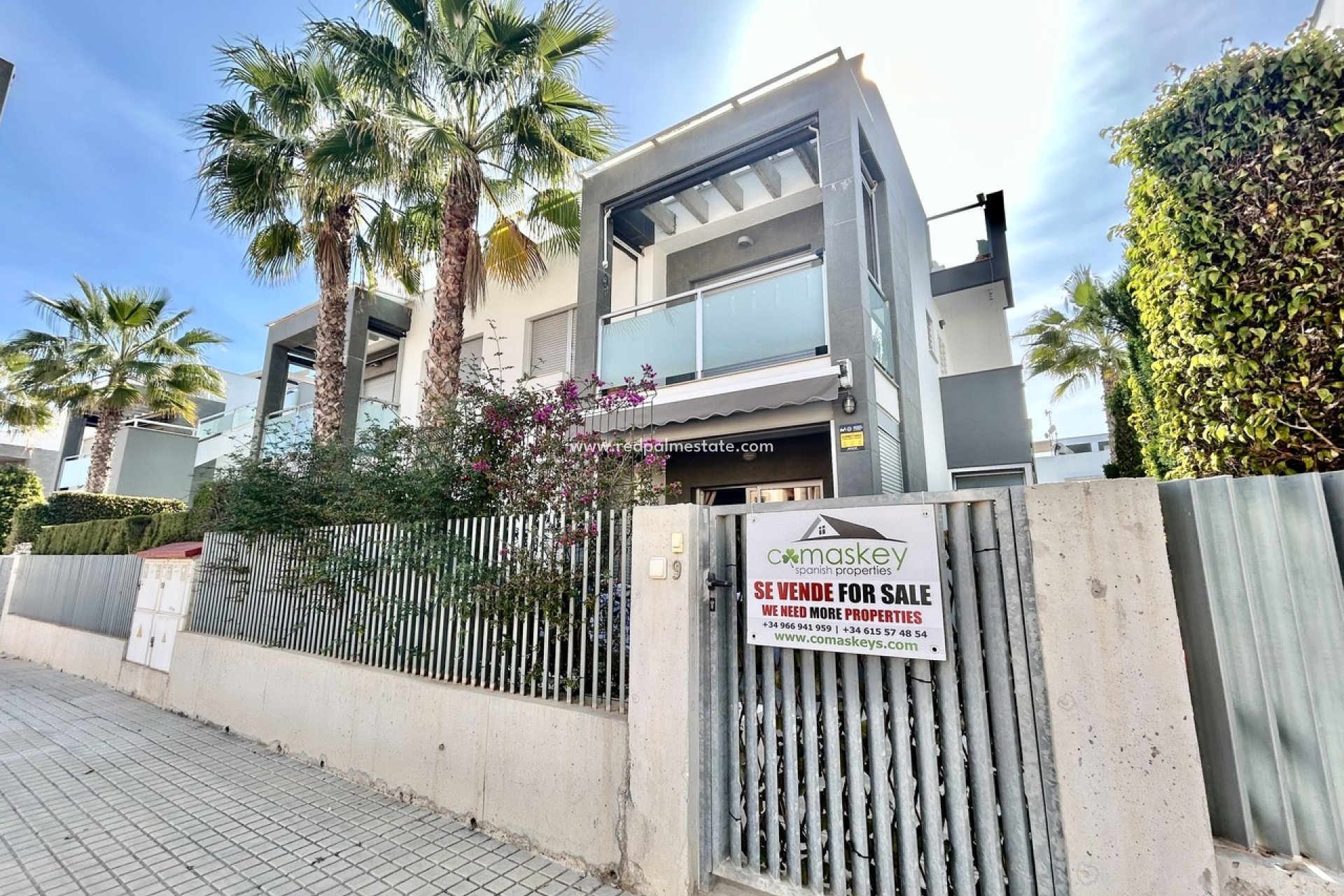 Resale - Apartment -
Torrevieja - Punta prima