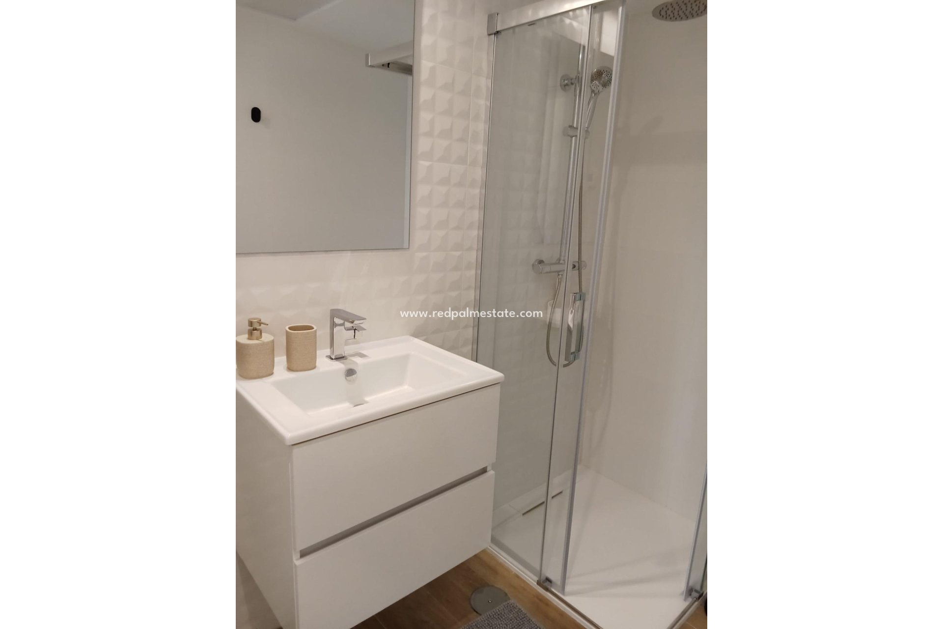 Resale - Apartment -
Torrevieja - Punta prima