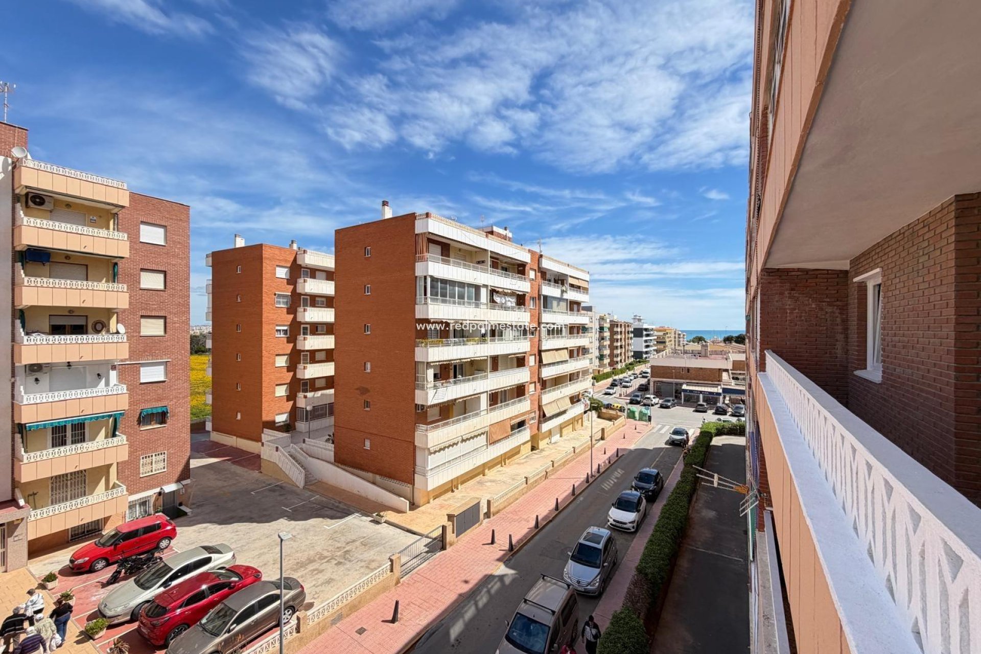 Resale - Apartment -
Torrevieja - Punta prima