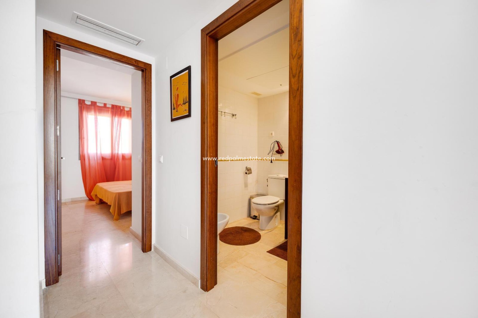 Resale - Apartment -
Torrevieja - Punta prima