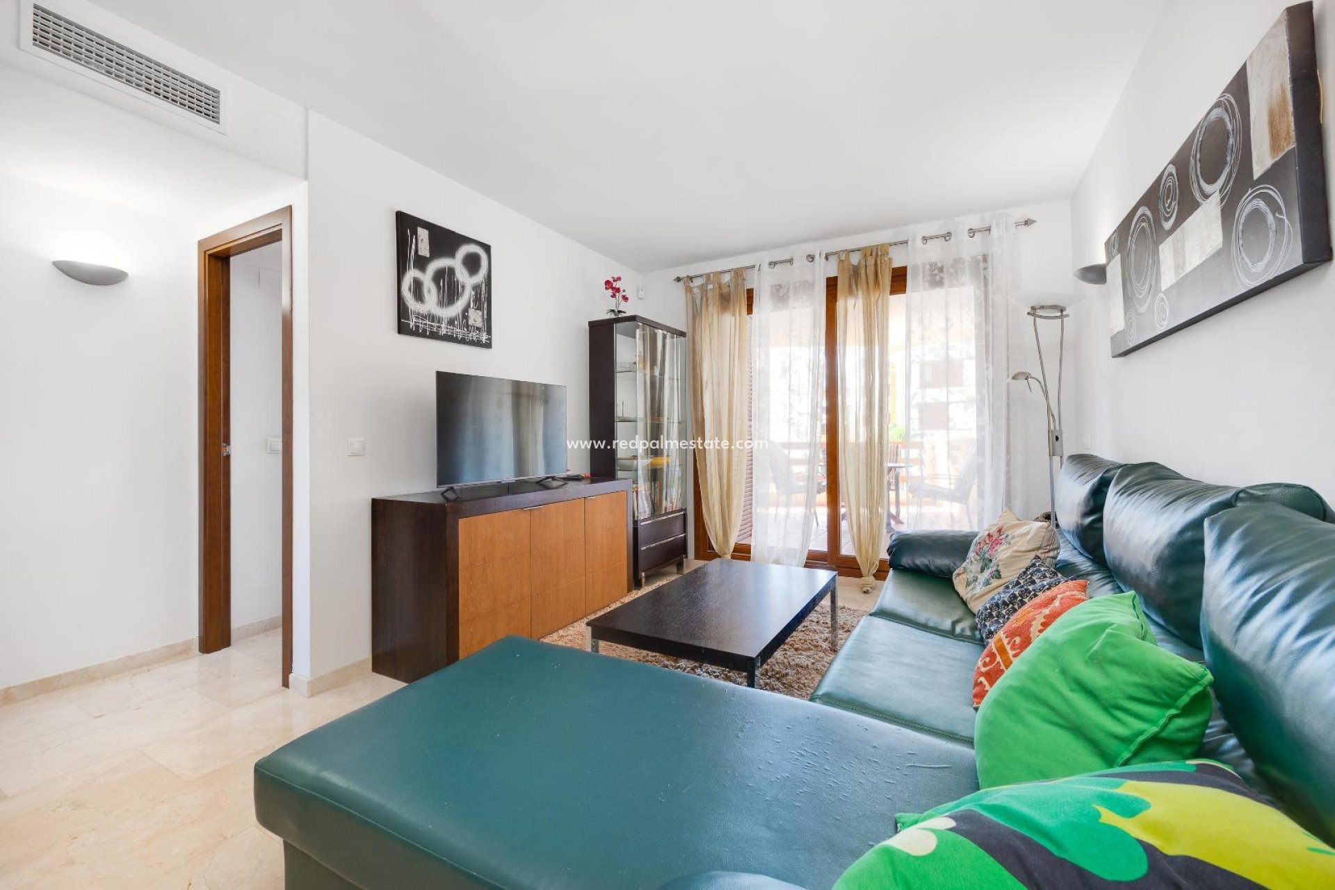 Resale - Apartment -
Torrevieja - Punta prima