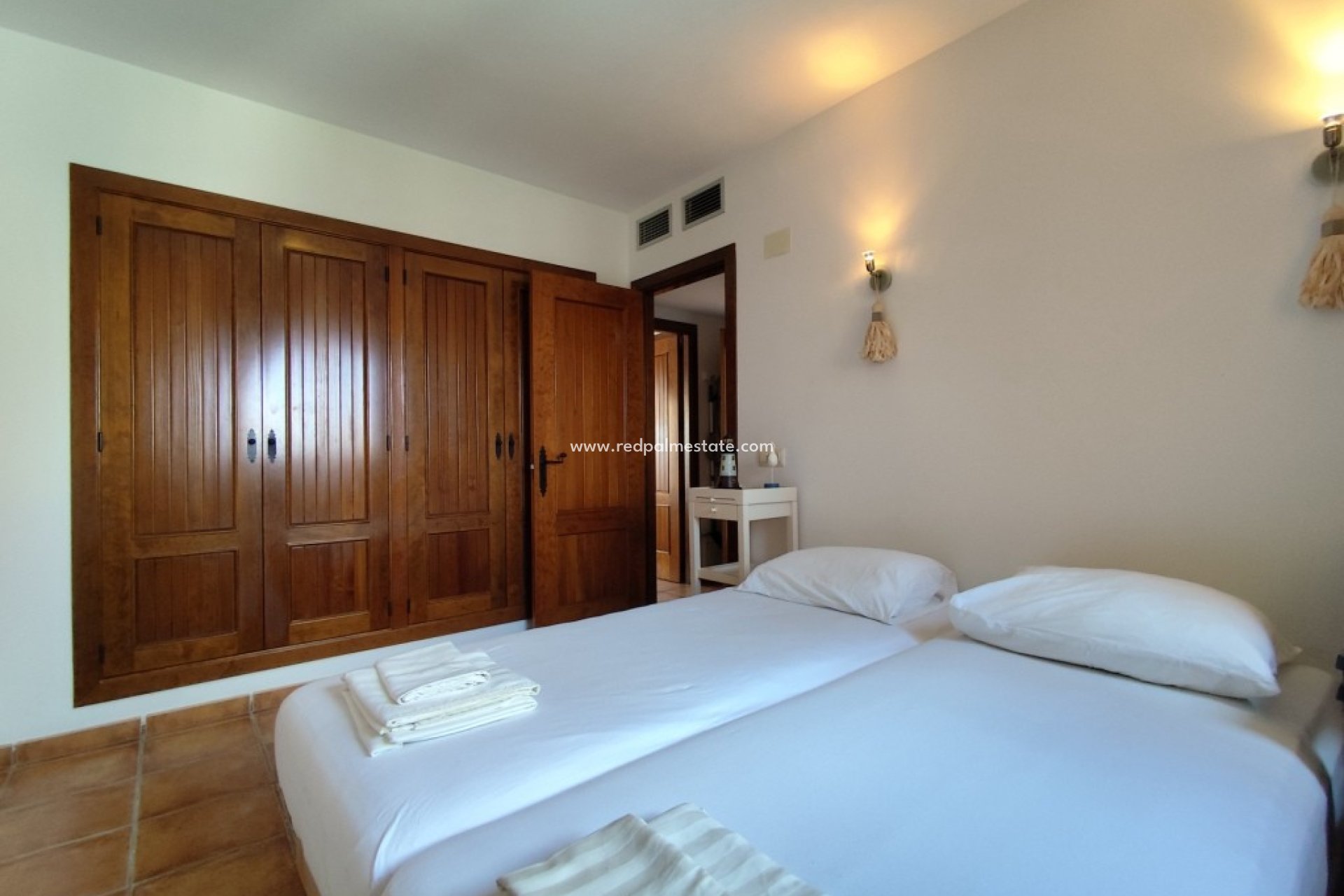 Resale - Apartment -
Torrevieja - Punta prima