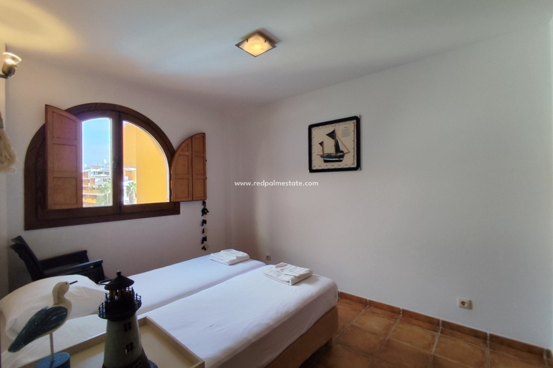 Resale - Apartment -
Torrevieja - Punta prima