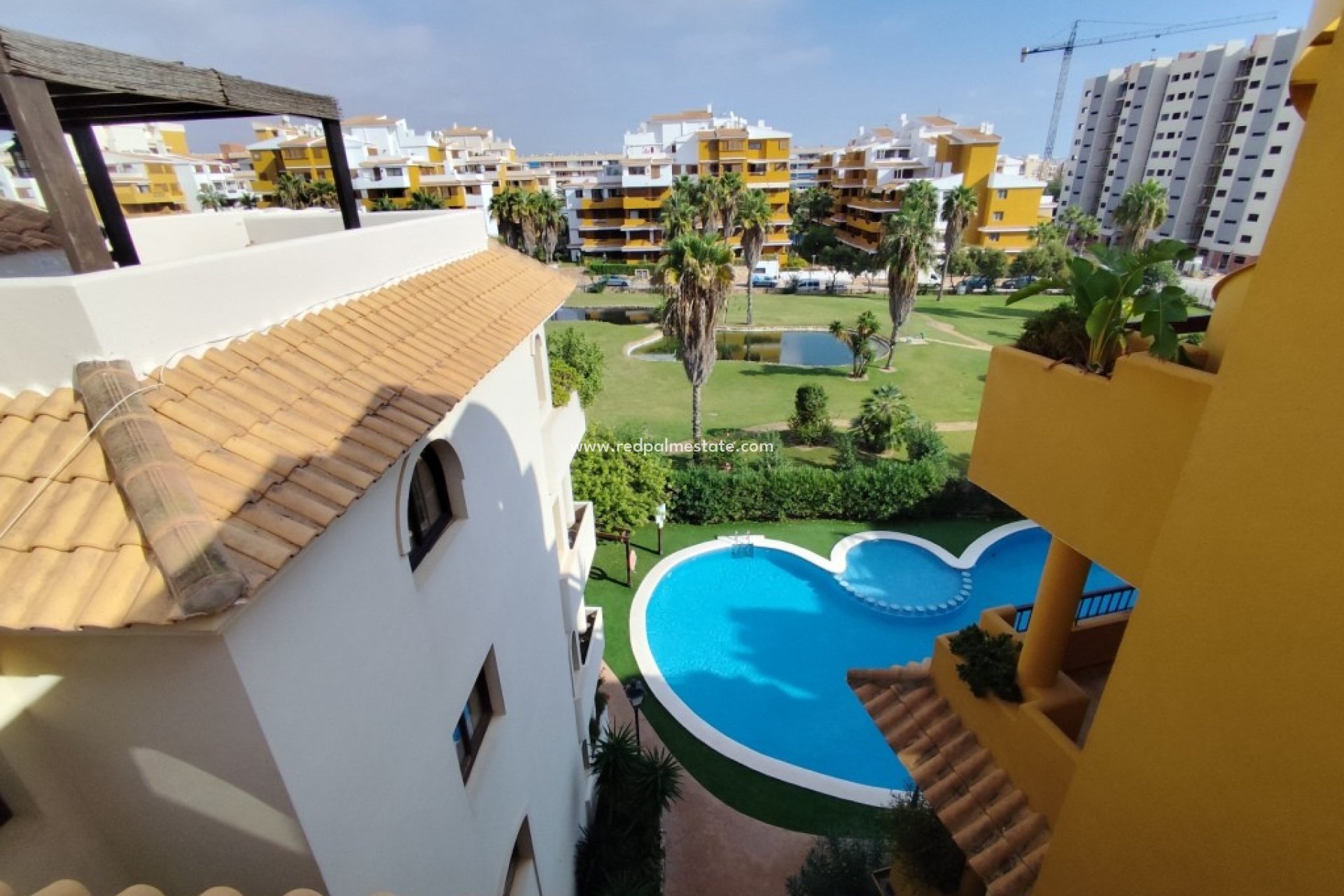 Resale - Apartment -
Torrevieja - Punta prima