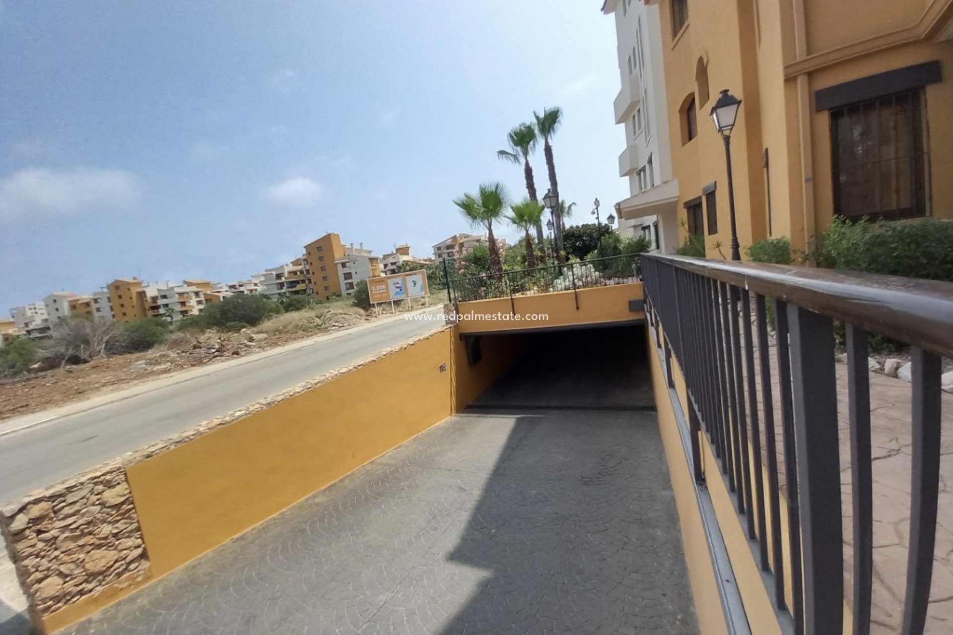 Resale - Apartment -
Torrevieja - Punta prima