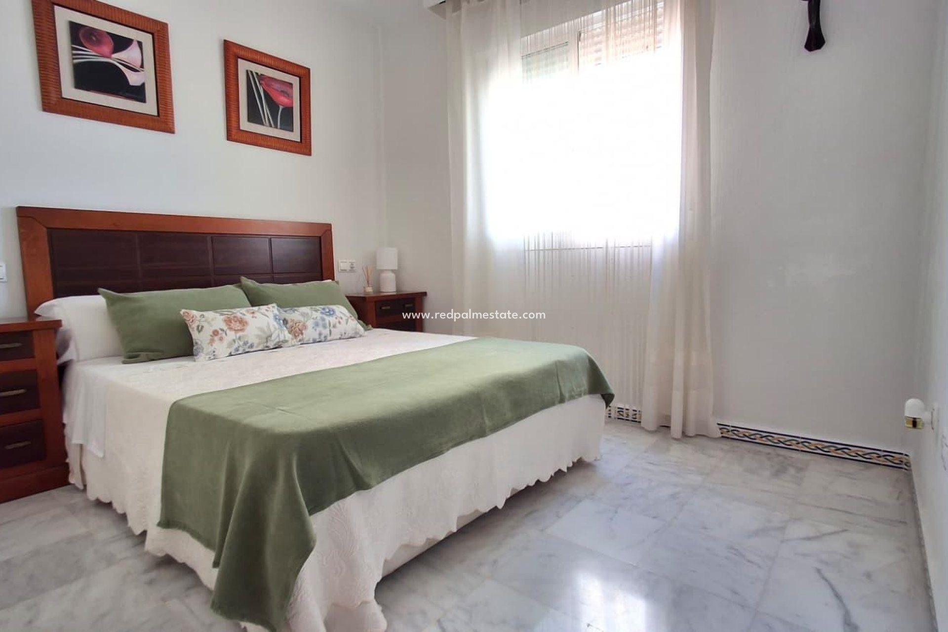 Resale - Apartment -
Torrevieja - Rosaleda-los frutales