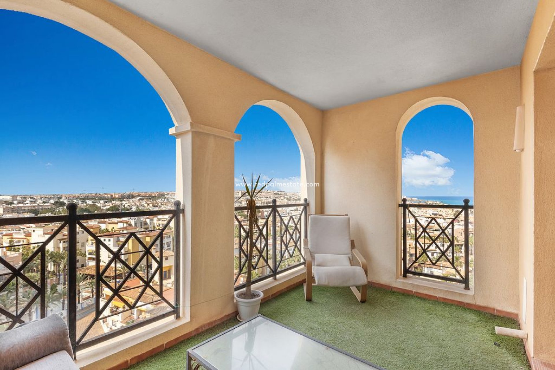 Resale - Apartment -
Torrevieja - Rosaleda-los frutales