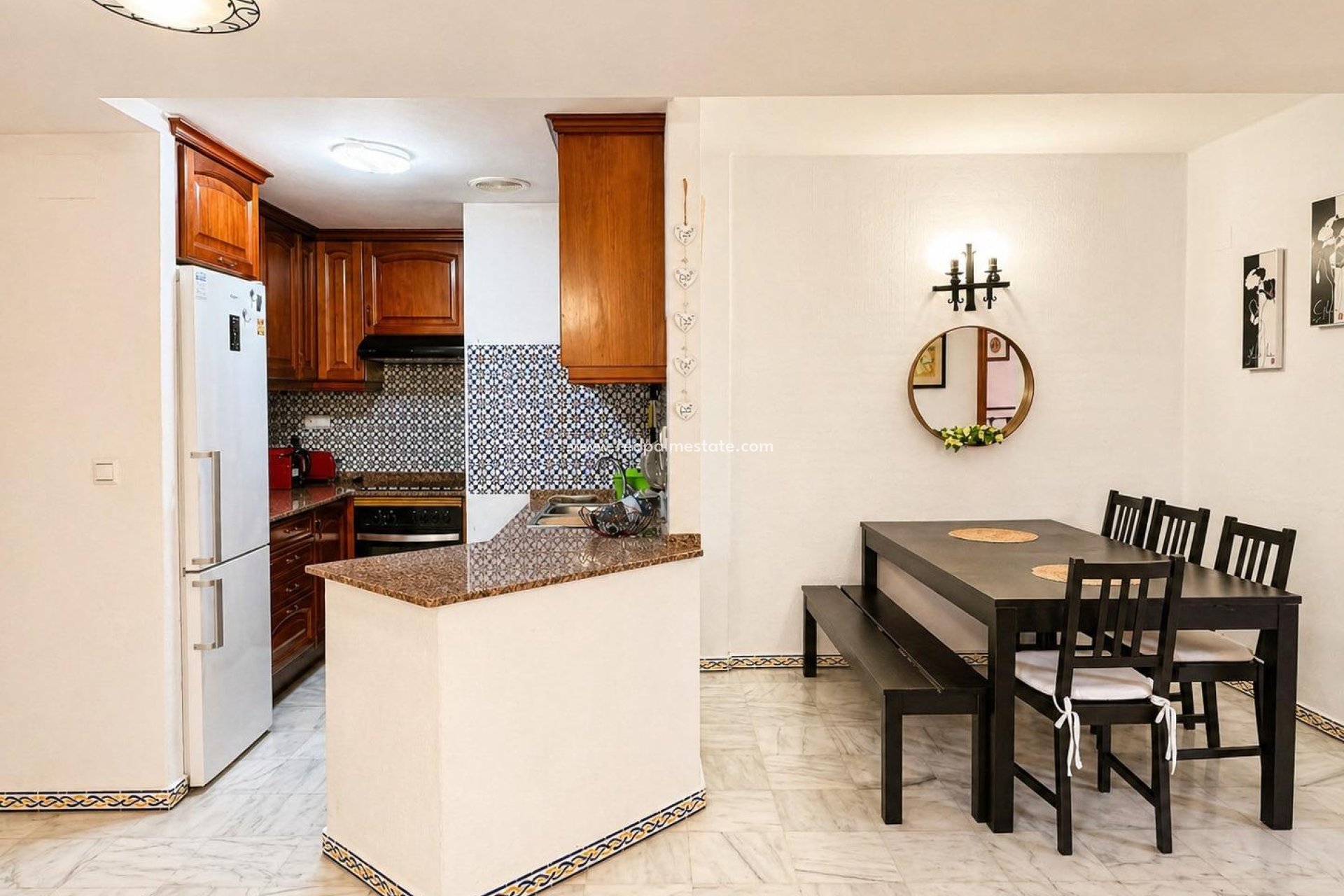 Resale - Apartment -
Torrevieja - Rosaleda-los frutales