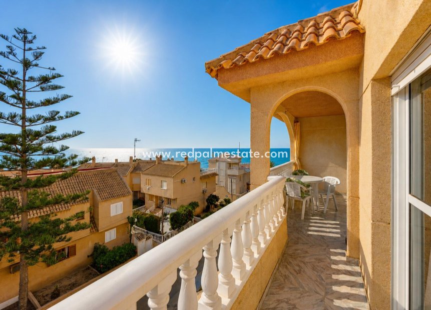 Resale - Apartment -
Torrevieja - Torre del moro