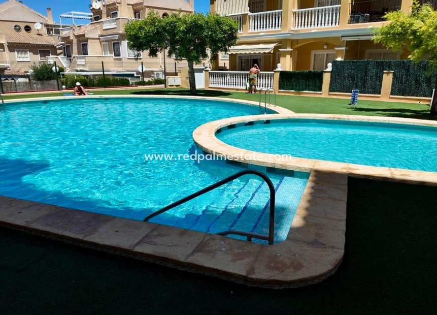 Resale - Apartment -
Torrevieja - Torreblanca