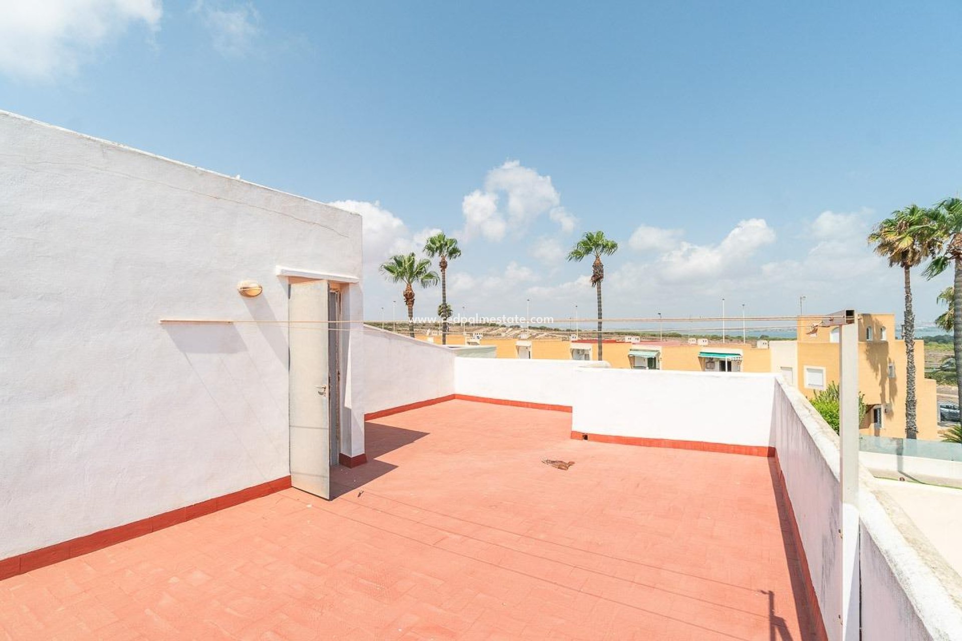 Resale - Apartment -
Torrevieja - Torreblanca