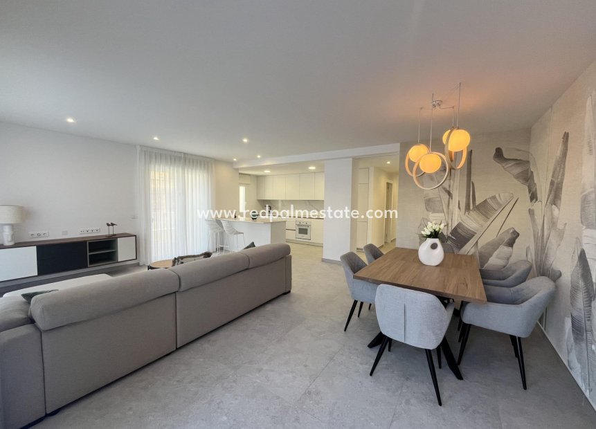 Resale - Apartment -
Torrevieja - Torreblanca