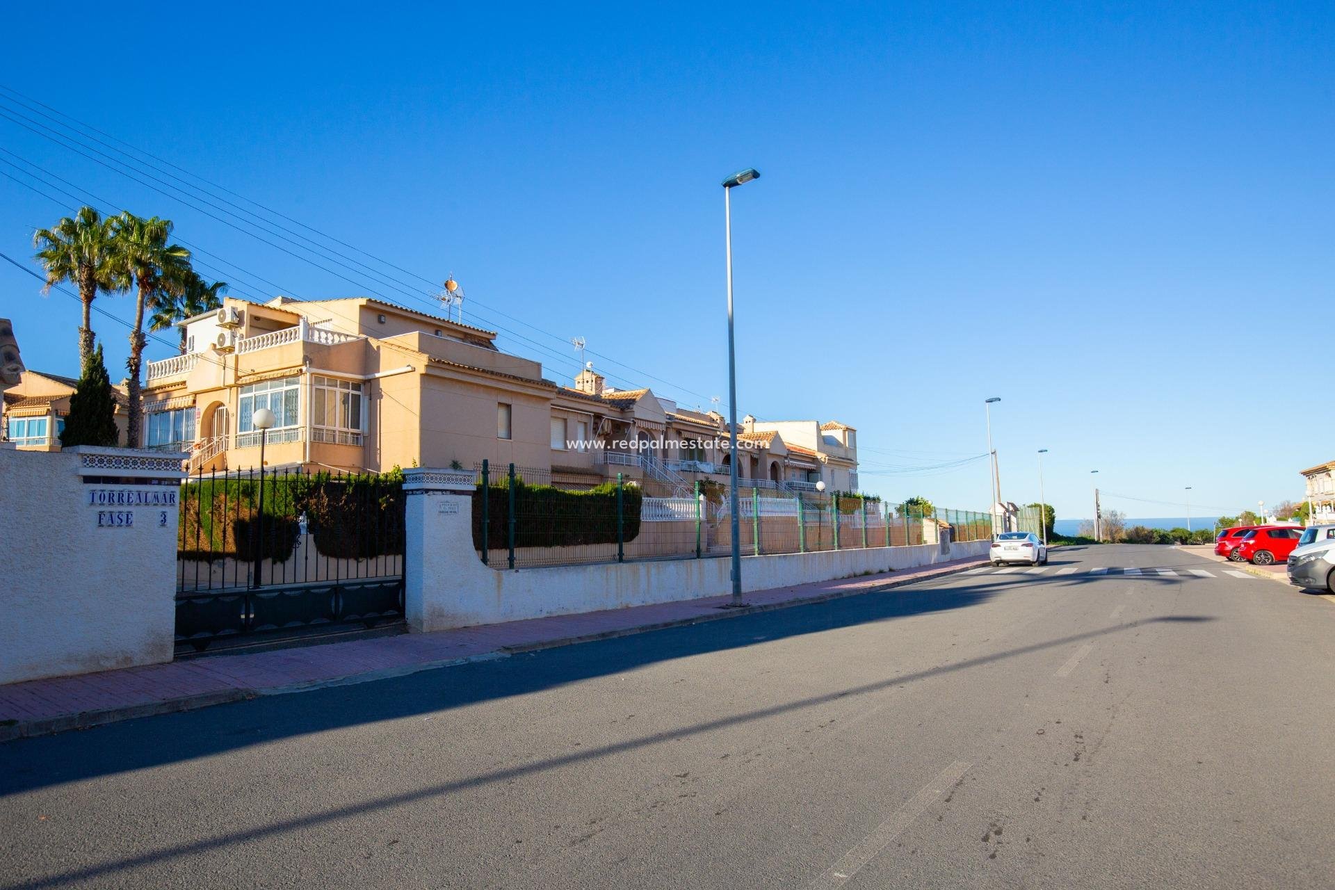 Resale - Apartment -
Torrevieja - Torreblanca